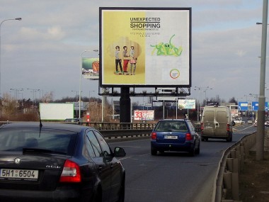 Obrázek pro článek - Centrum Černý most startuje prvním březnem OOH kampaň s novým vizuálem