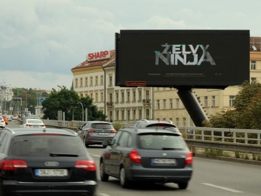 Obrázek pro článek - Želvy Ninja baví témeř 30 let a letos se chystá do kin další film, jehož OOH kampaň má v režii Famedia