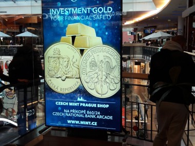 Obrázek pro článek - Indoor digiboardy pro Českou mincovnu - potěšte i Vy originálním vánočním dárkem