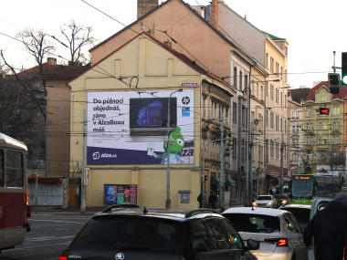 Obrázek pro článek - Prémiová plocha nesla kampaň internetového obchodu Alza