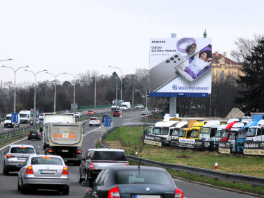 Obrázek pro článek - Mobil Pohotovost na velkoformátových plochách po celé Praze