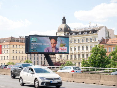 Obrázek pro článek - Moderní OOH reklama pražského obchodního centra