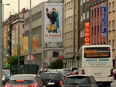 Obrázek pro článek - Film Já, Padouch 2 zve svou OOH propagací do kin