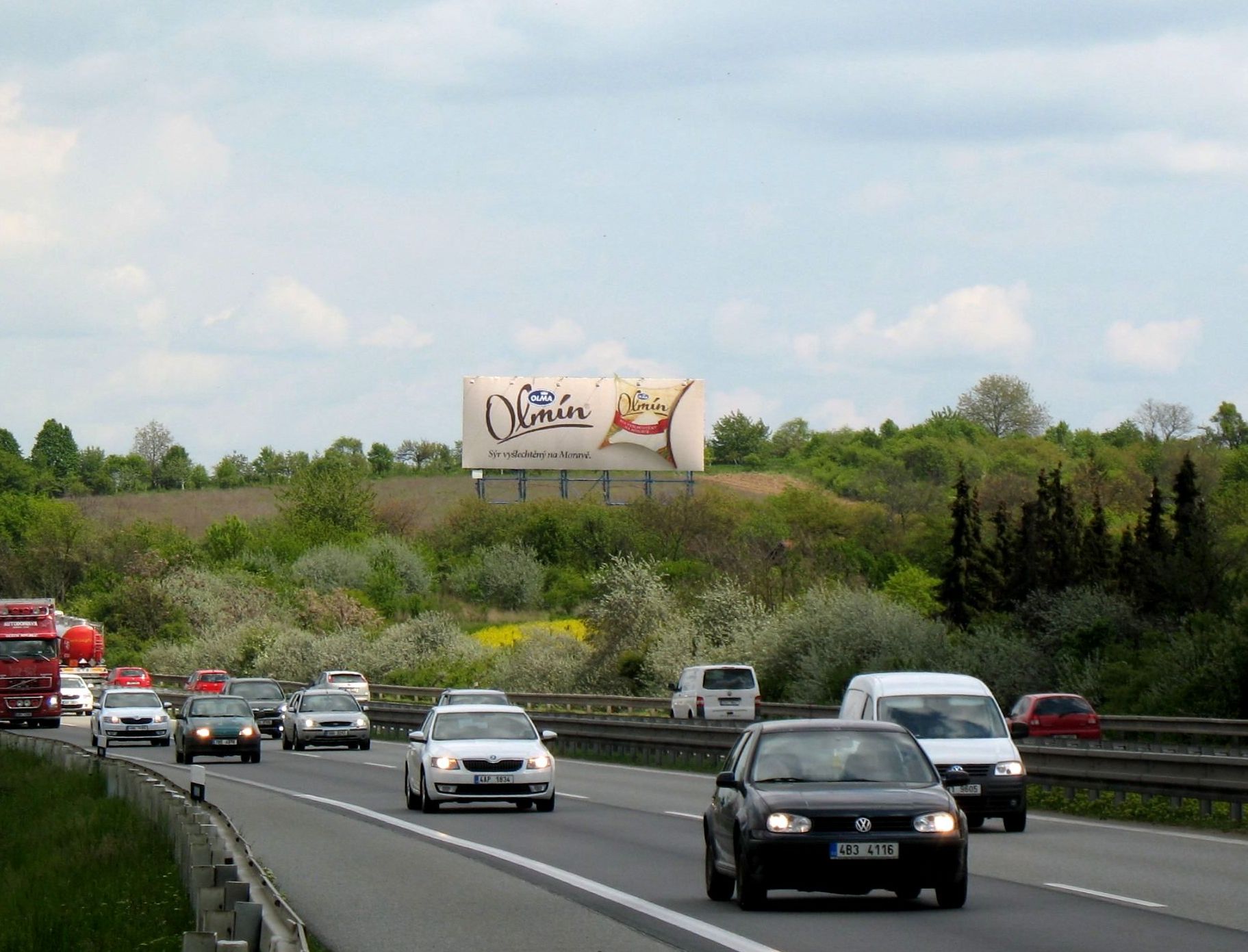 Brno - D1 - 192,5 km, příjezd od Prahy, vpravo - 12006991-7306006